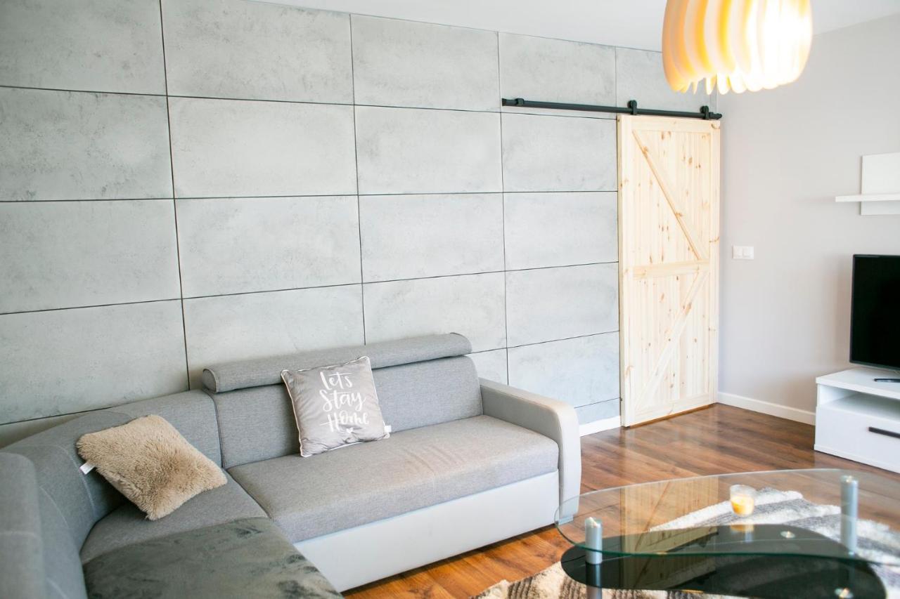 Best Apartment Tarnów エクステリア 写真